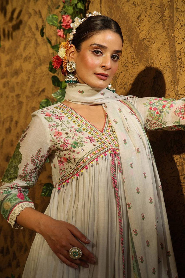 Hand Embroidered Muslin Silk Alia Cut Suit Set