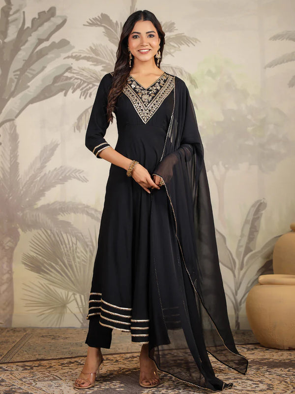 Black Embroidered Suit with Zari work